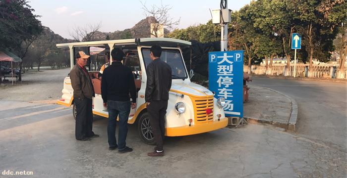 摆渡车，接待车